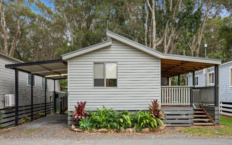 Sapphire Beach Holiday Park Exterior photo